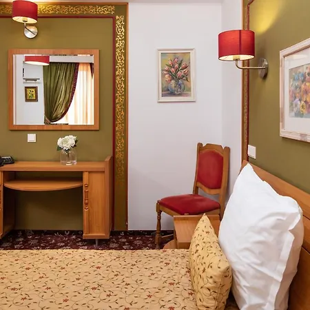 Grand Hotel Brasov